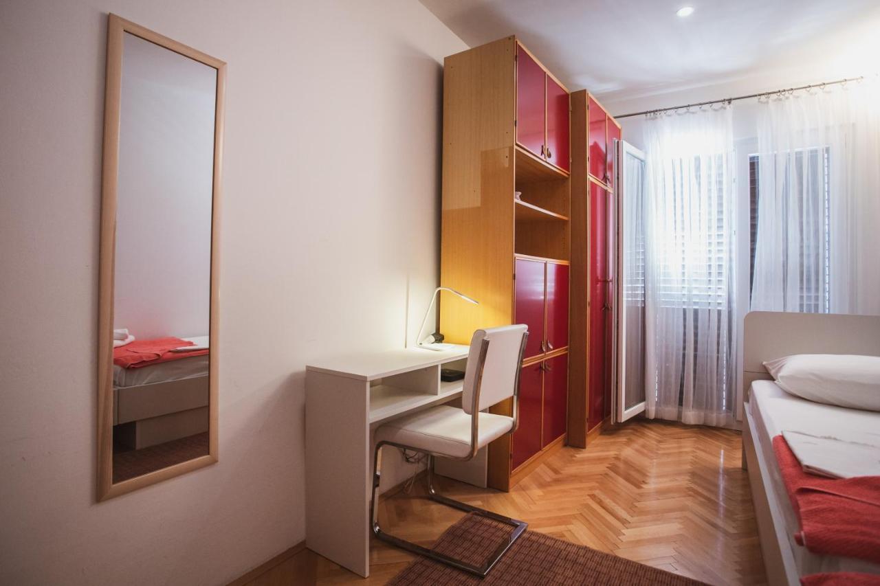 Comfort Sea View Apartment Dugi Rat Ngoại thất bức ảnh