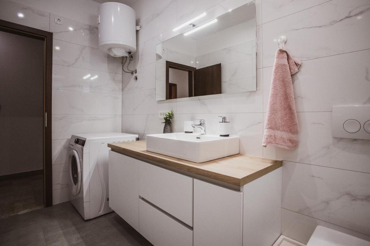 Comfort Sea View Apartment Dugi Rat Ngoại thất bức ảnh